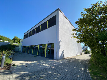 Außenansicht Sport- und Freizeitanlage Helmstadt